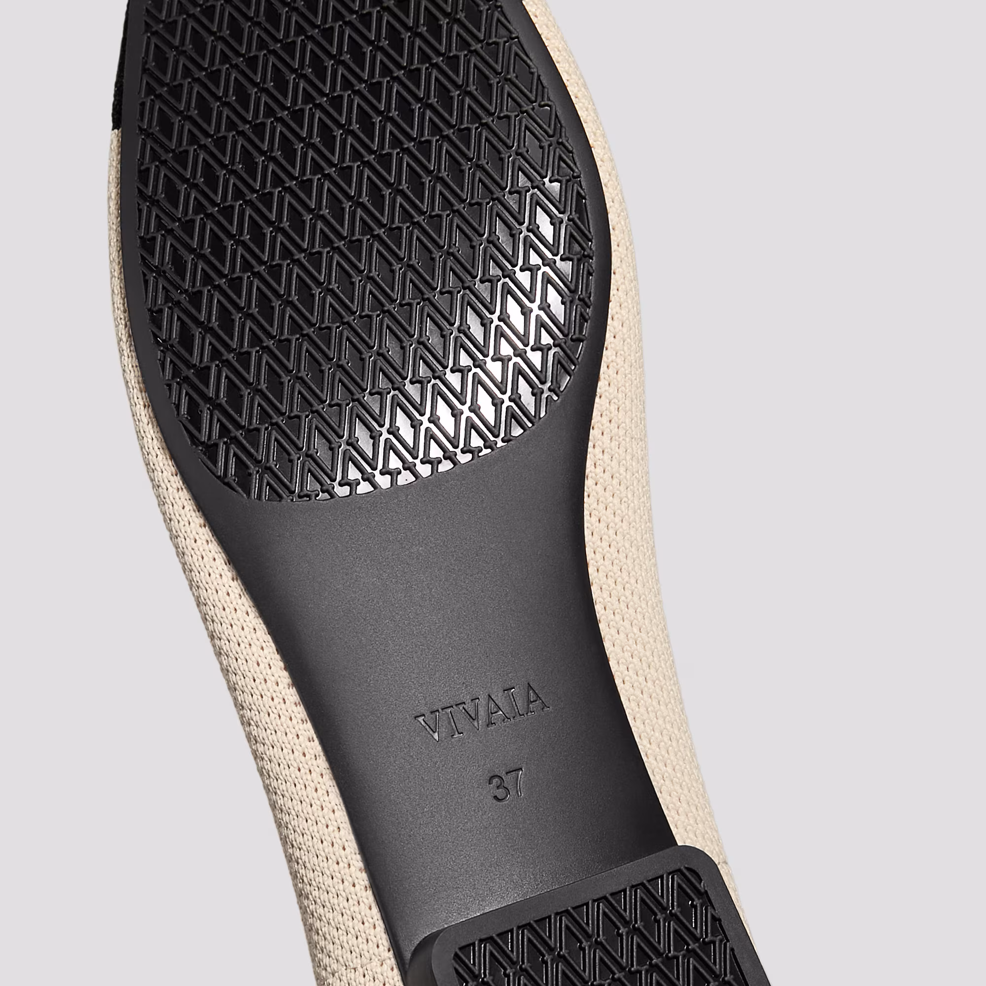 1708669599-29b34153-6668-49c5-a55e-f630f920571d