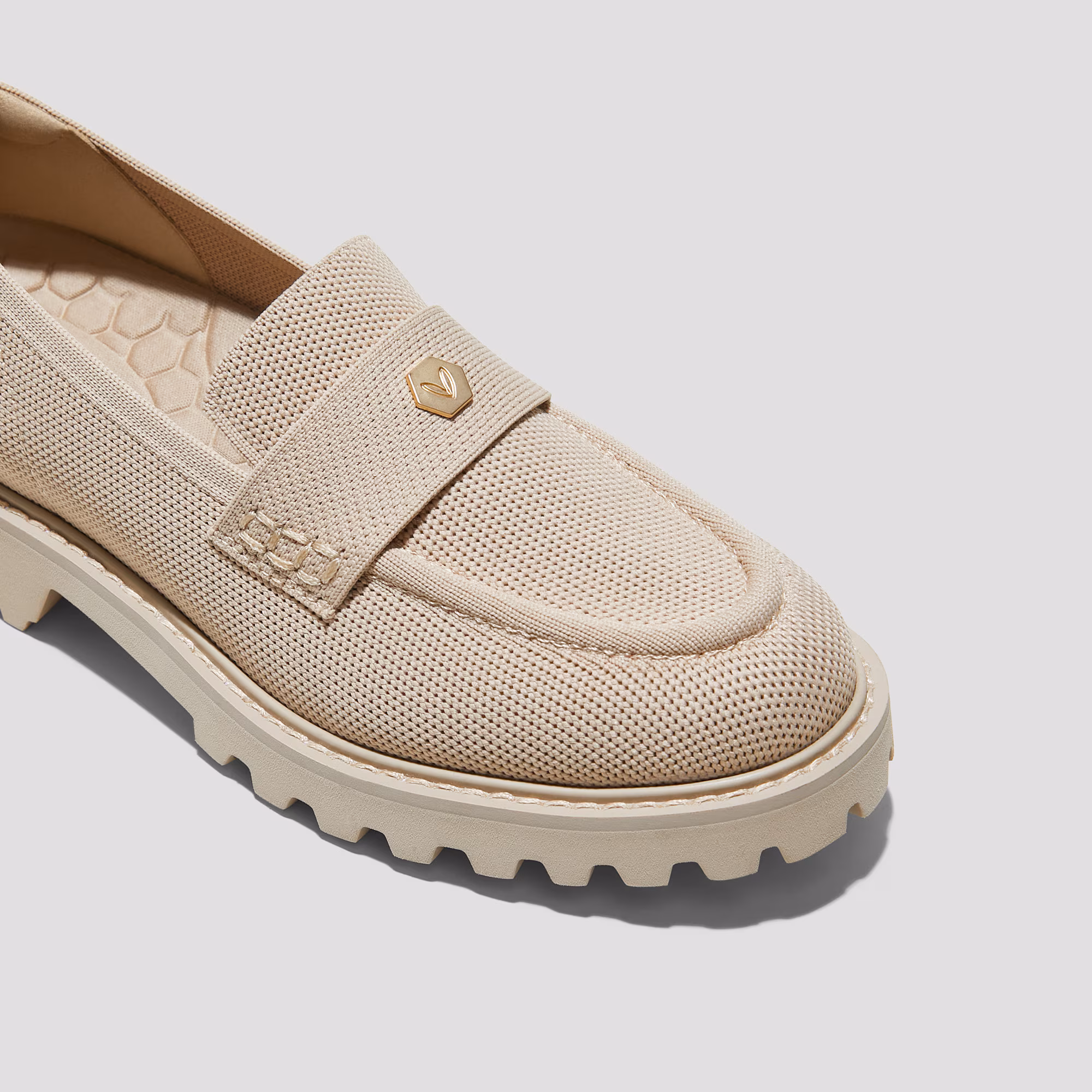 1724393698-9fc76f58-a3b7-450c-8948-625350d557db