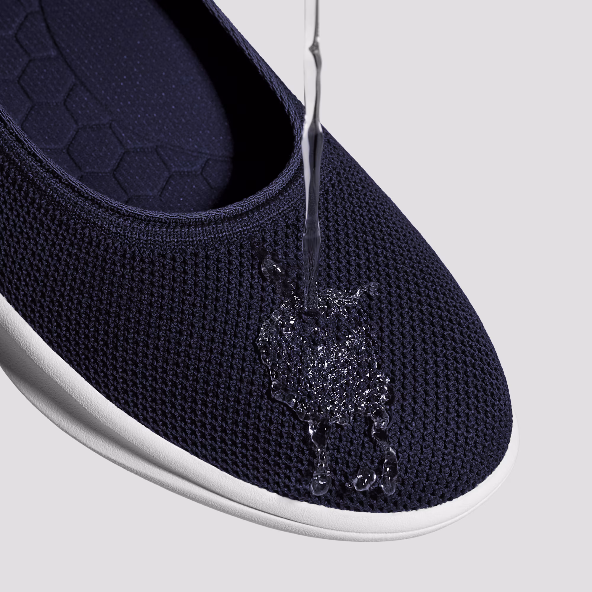 1736907324-4e41bdd3-a31d-40bc-90c1-68afa4a03763