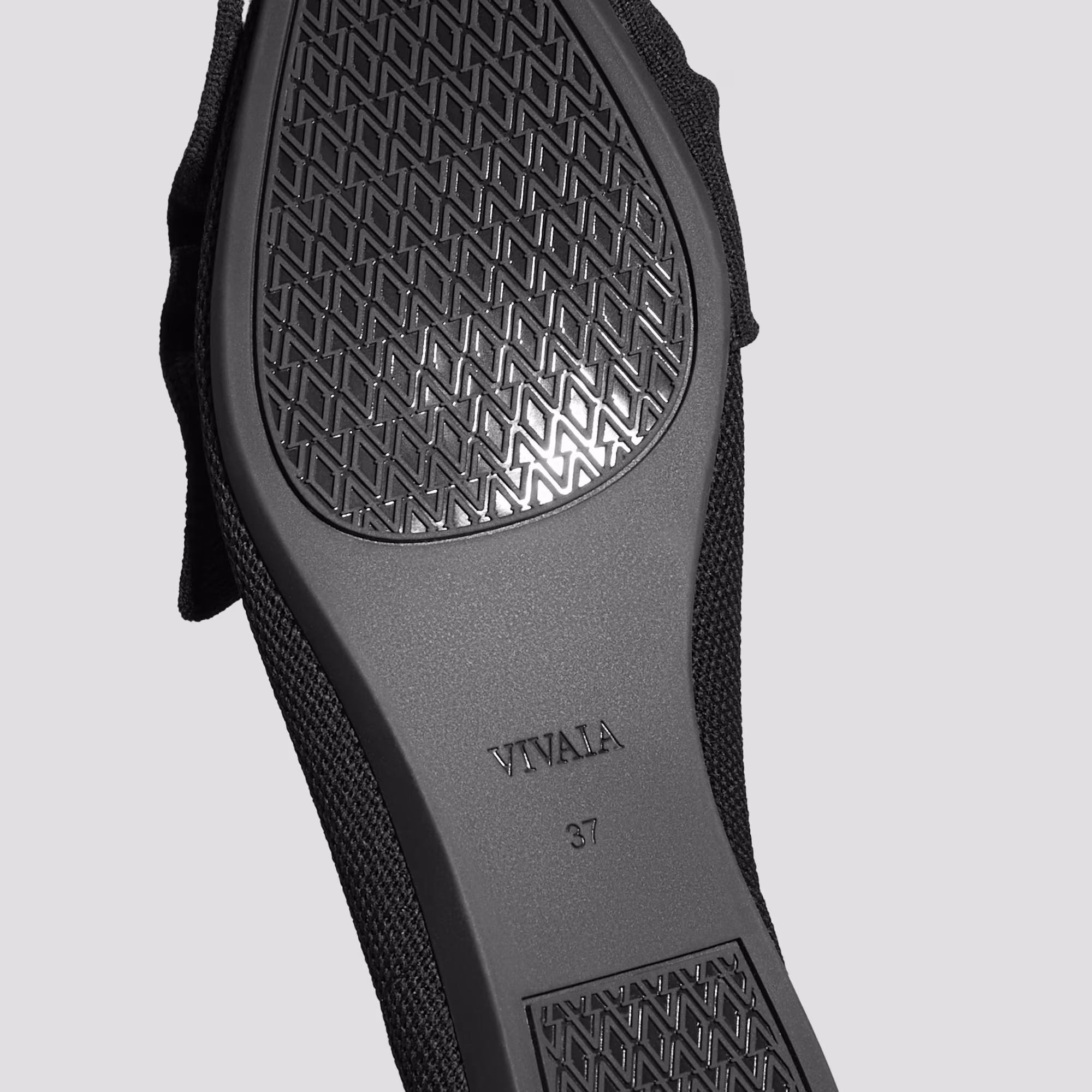 1739864030-5d320edd-0053-40ab-9f49-414e579c033f