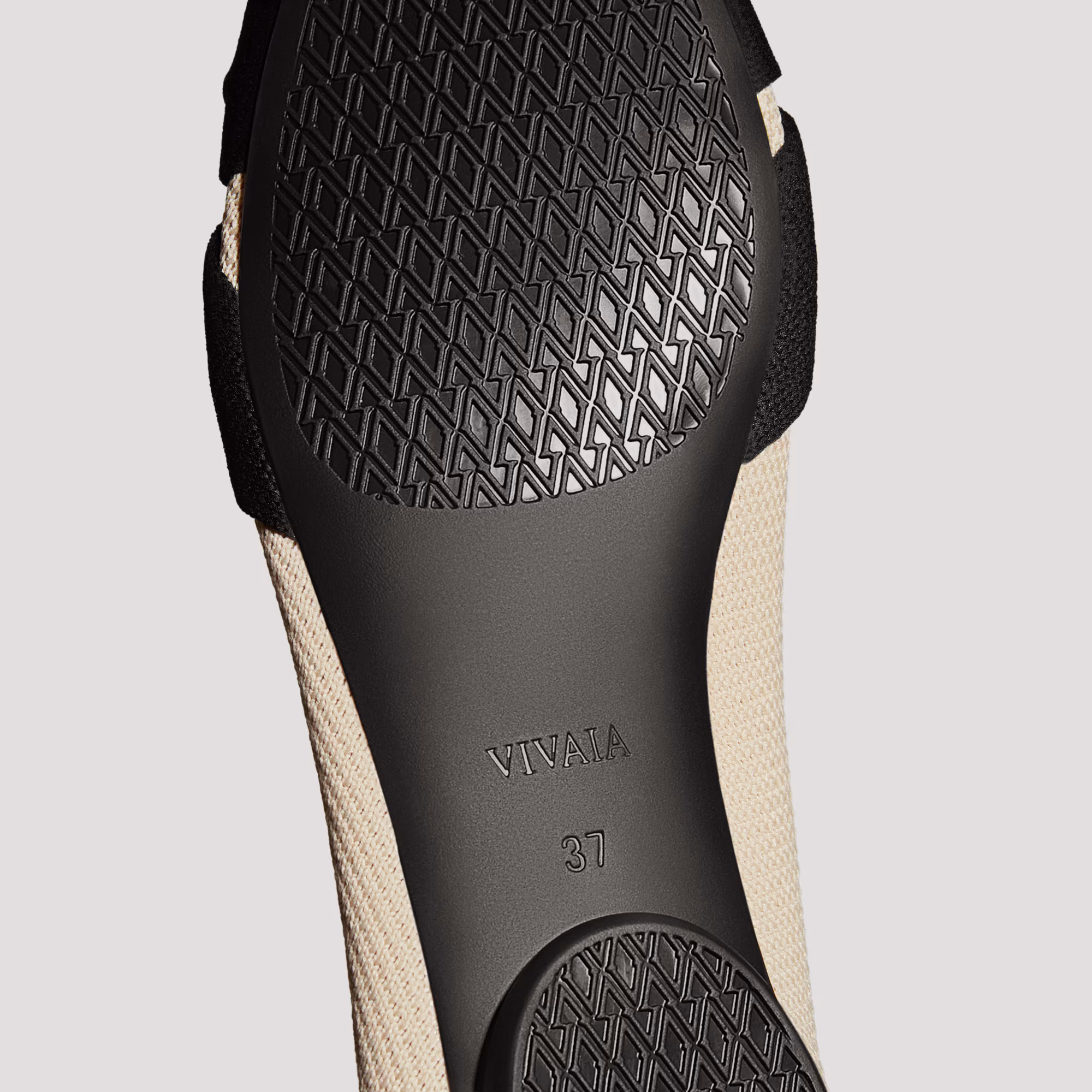 1742190190-d44e1f7e-b48d-4b71-9eab-7b09d1d47aa0