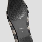 1750409726-f040980c-b318-4f82-bade-10c363d32026