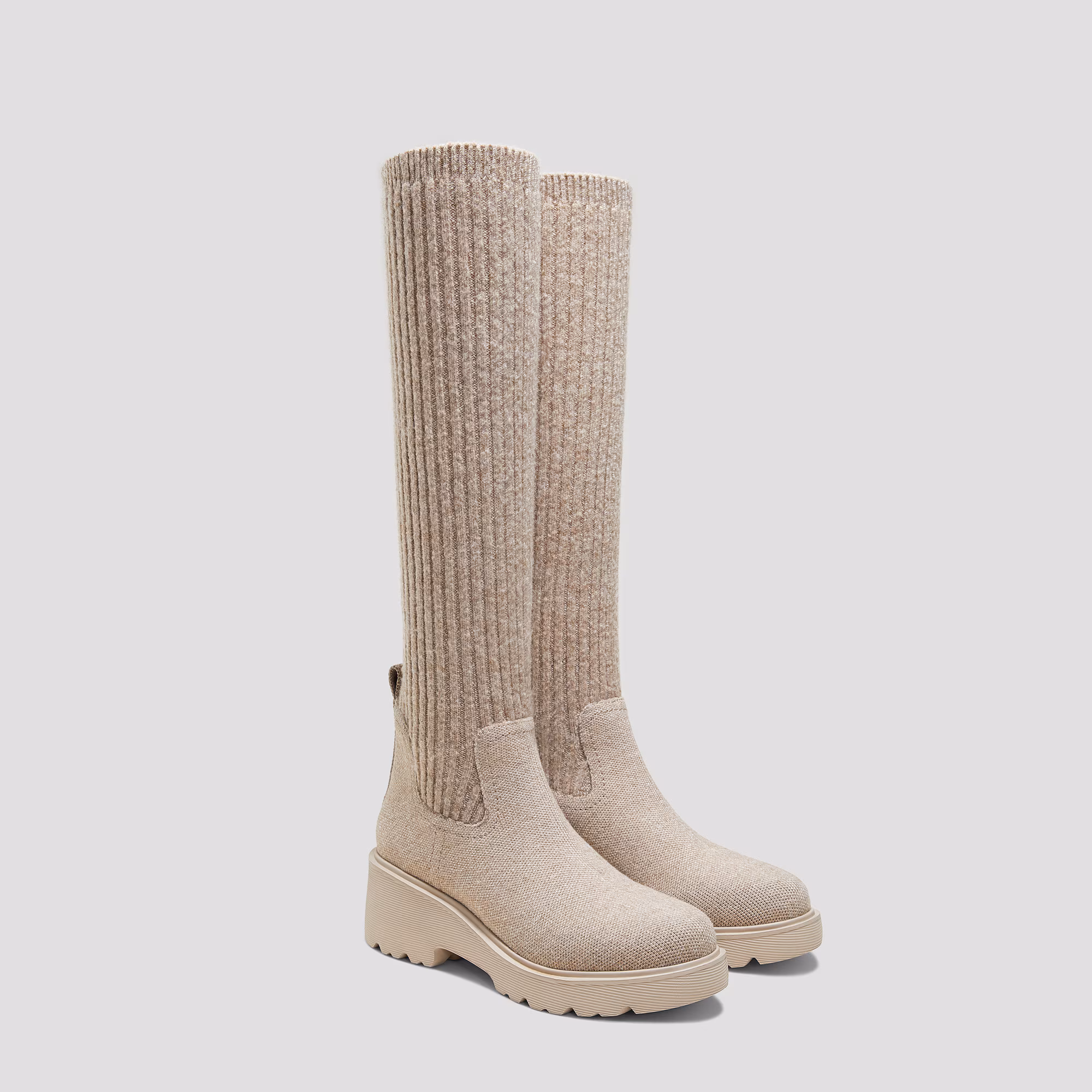 EDUARDA 圓頭及膝厚底羊毛坡跟靴 (燕麥奶色)